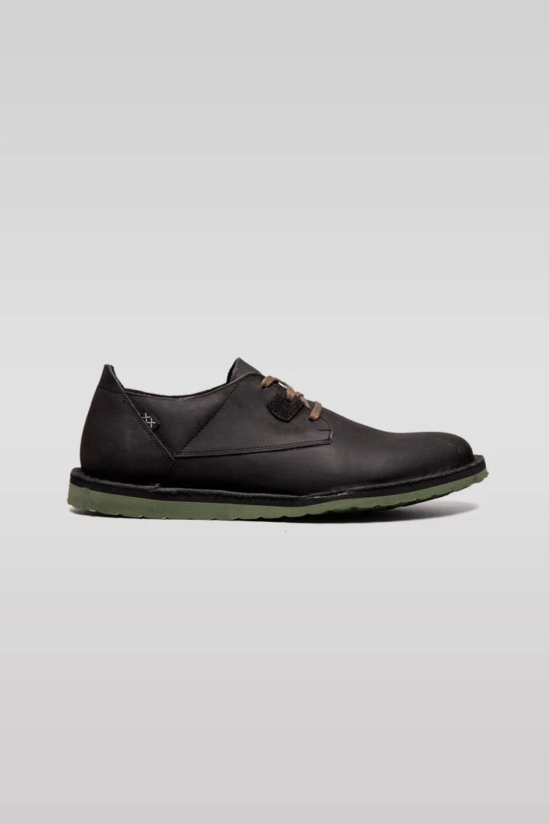Pudú Low | Black Graso / Green